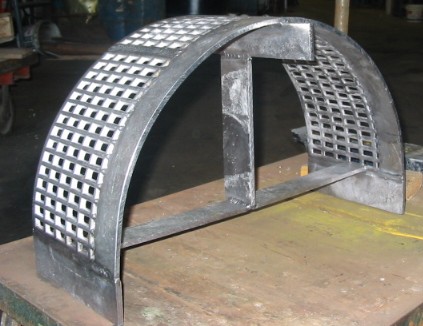 Semi-Round Conforming Grid Anode